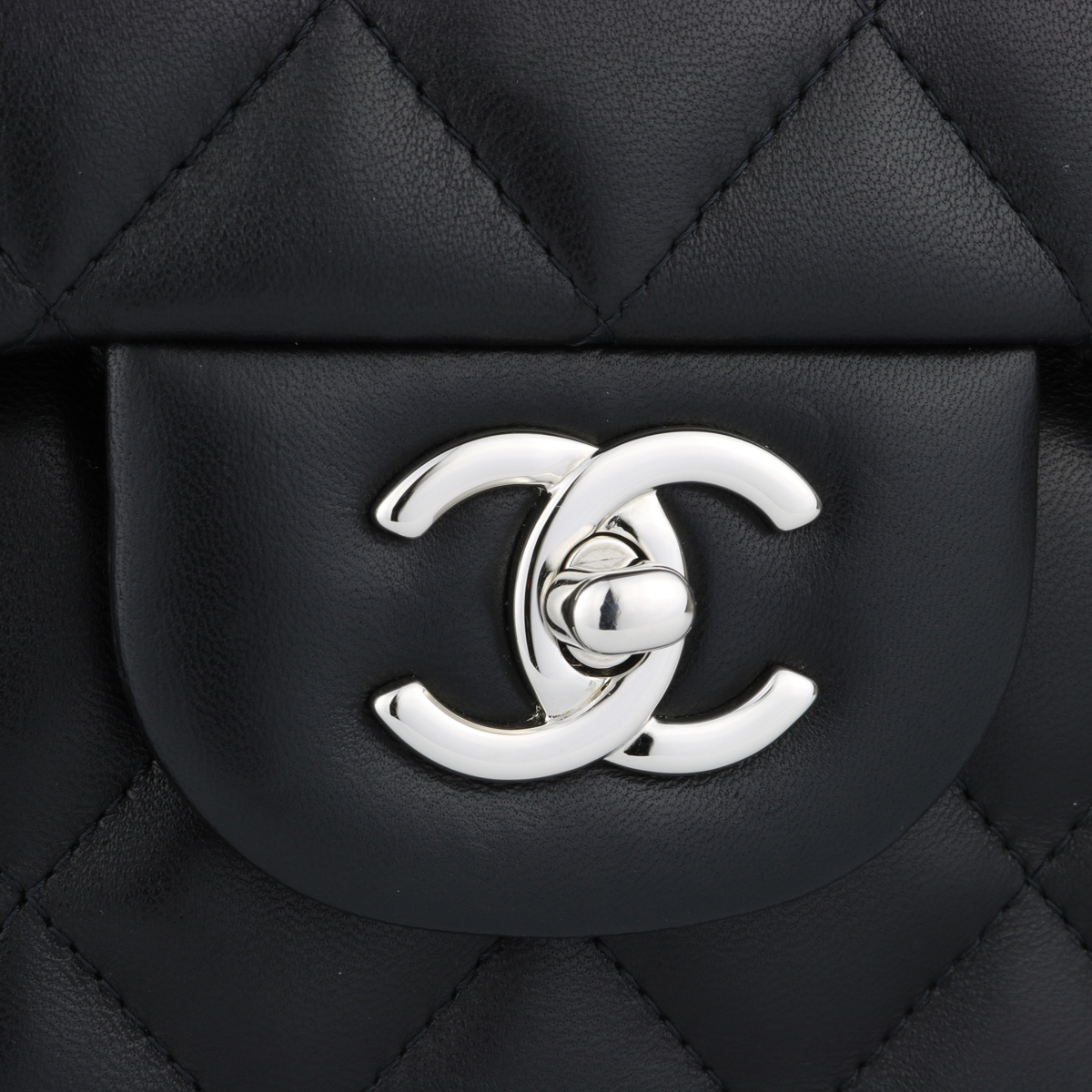Chanel Classic Double Flap 30cm Bag Silver Hardware Lambskin Leather  Spring/Summer 2018 Collection, Black - SYMode Vip