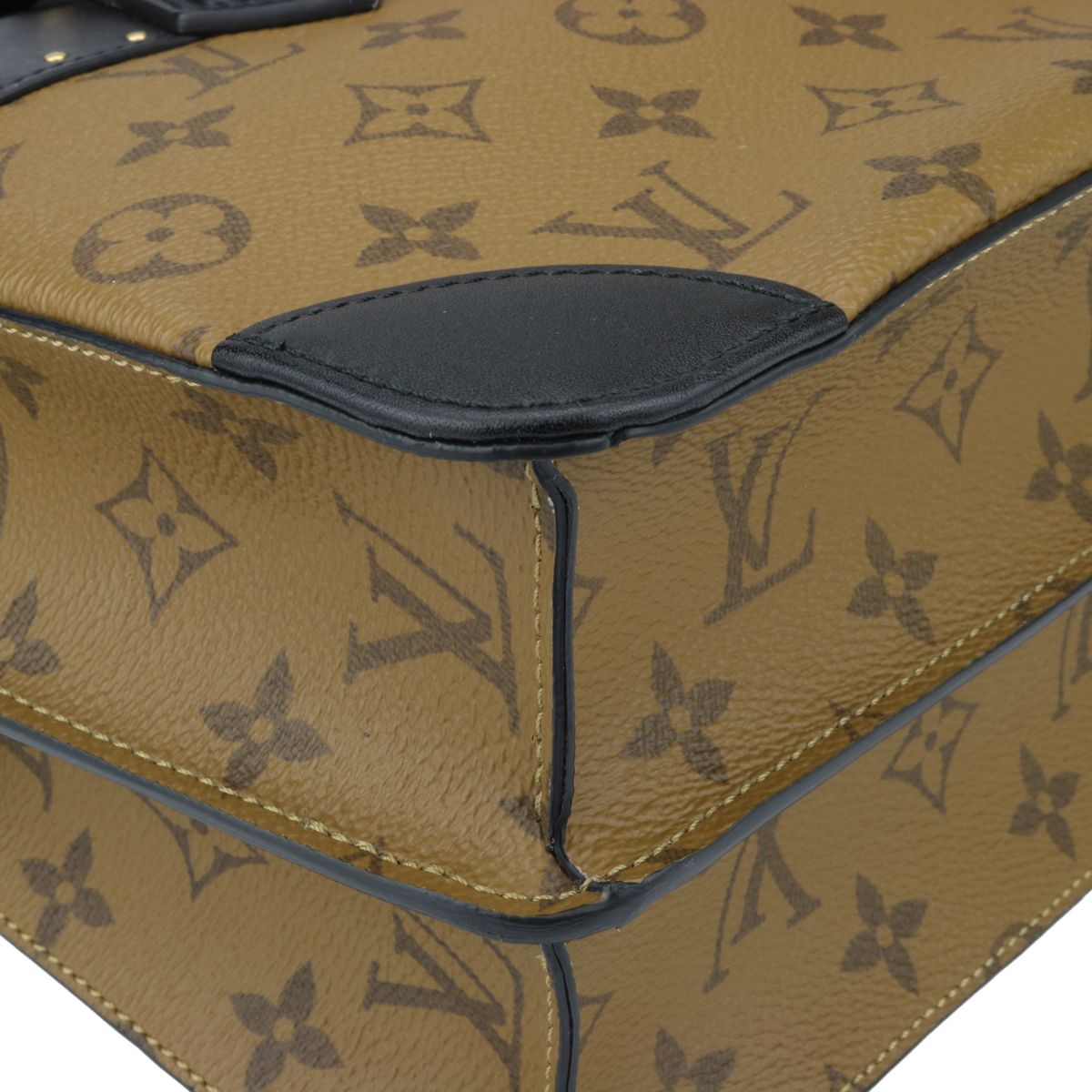 Louis Vuitton City Malle MM Reverse Monogram Gold Hardware 2018 - BoutiQi  Bags
